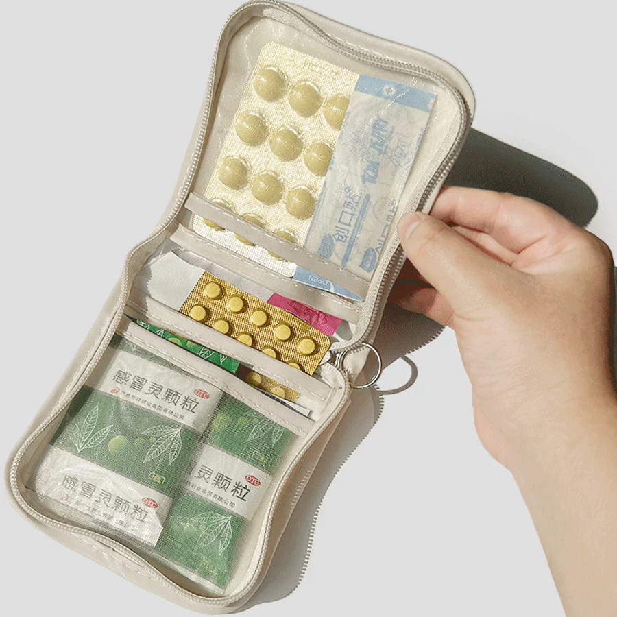 First Aid Bag Kit - Fermuarlı Cep İlaç Çantası Açık Seyahat